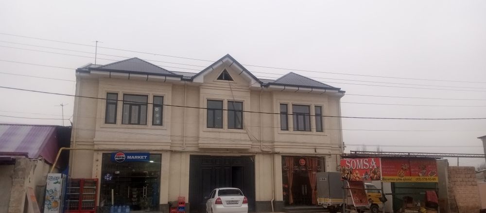 С даётся в аренду помещения 200кв  второй этаж