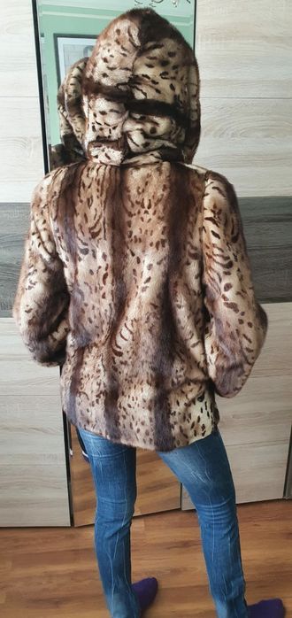 Продам норковую шубу