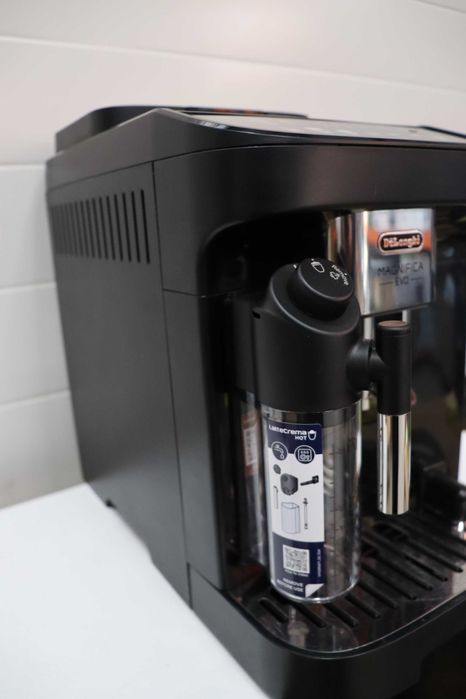 De'Longhi Magnifica Evo, Кафемашина, 1450W, 1,8л ECAM292.81.B, Latte
