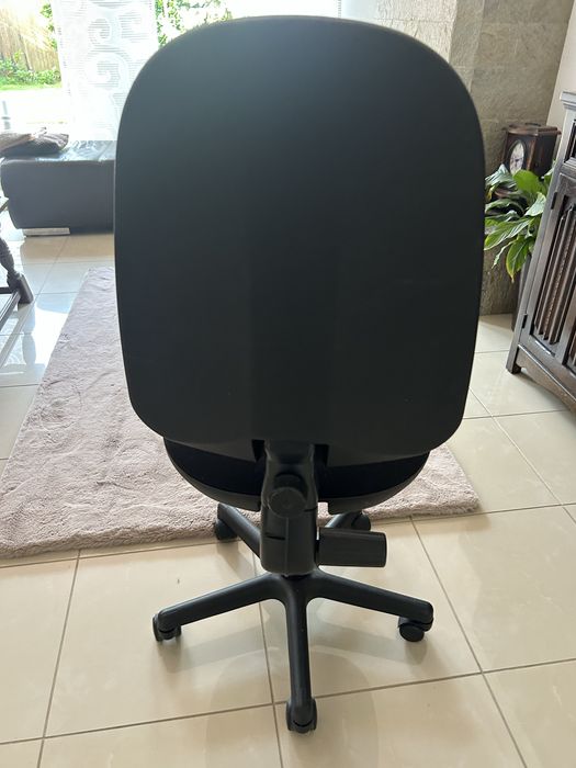 Scaun ergonomic birou, culoare negru.