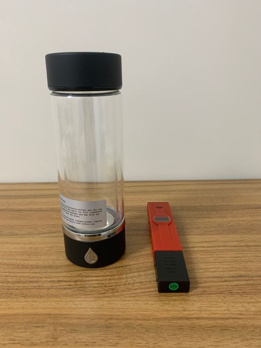 Генератор водорода с ионизатором воды из стекла и ОВП метр, б/у.