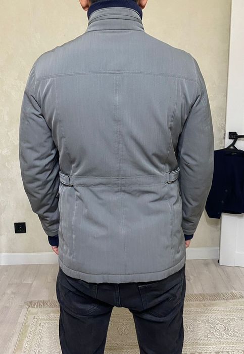 Продам куртку всезесенка