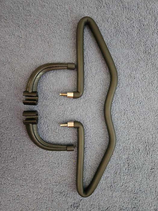 Продам коврик багажника