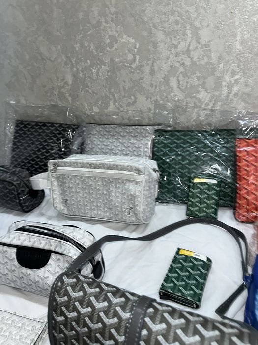 Goyard  чанти цветни  нови 60лв/30€