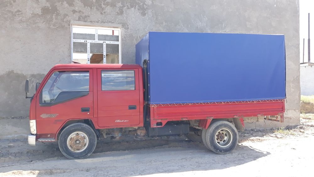 JBC грузопоссажир