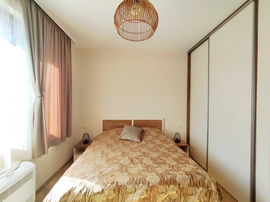 Дава се под наем Двустаен апартамент в Перник, Изток - 70 кв.м за 770 € - Снимка #12