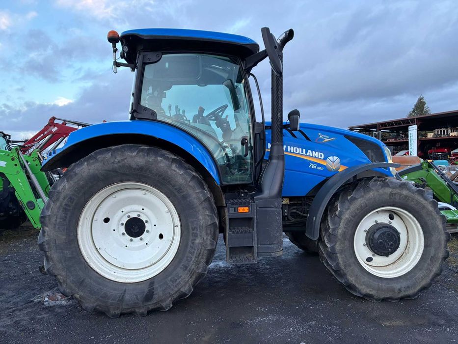 De vanzare tractor New holland T6.180