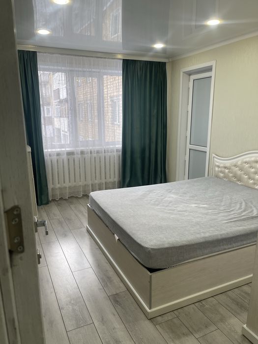 Сдаю в аренду кв 3х Пришахтинск 22 мкр 1 д