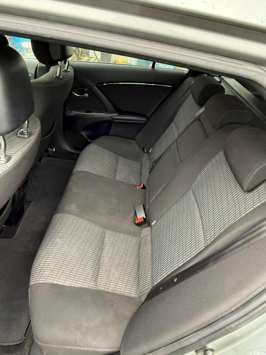 Toyota Avensis 1. 8 Valvematic 147 к с 2010г  НА ЧАСТИ
