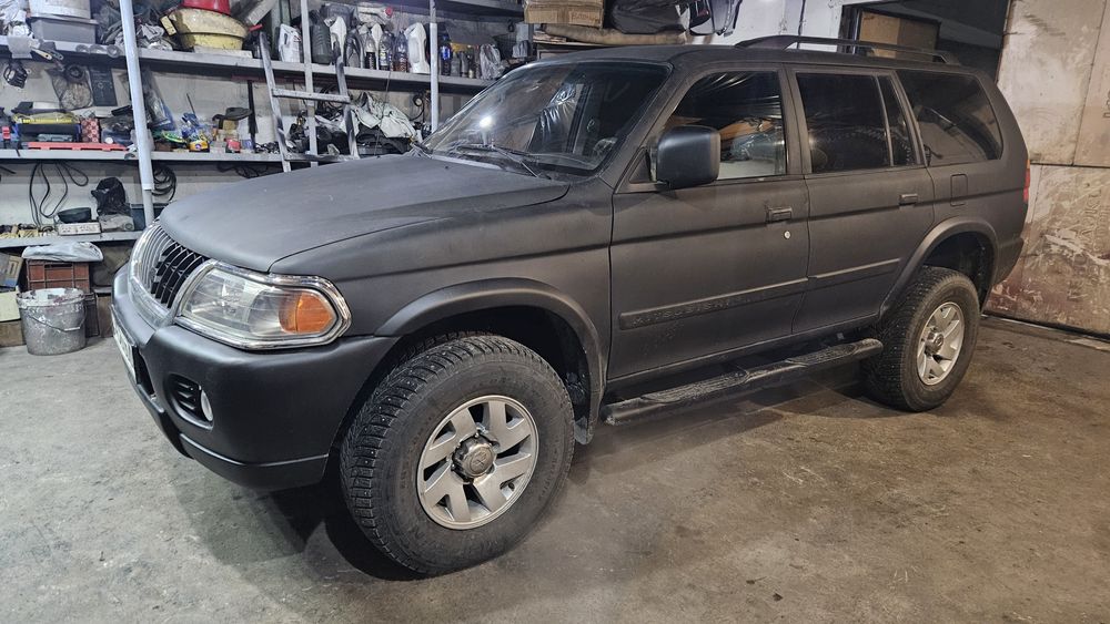 Митсубиси монтеро