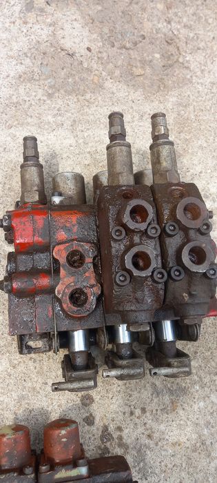 distribuitor hidraulic