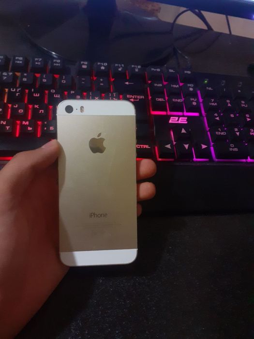 Iphone 5 S xotira 16gb