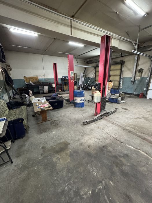 Сдам 2 подьемника на сто