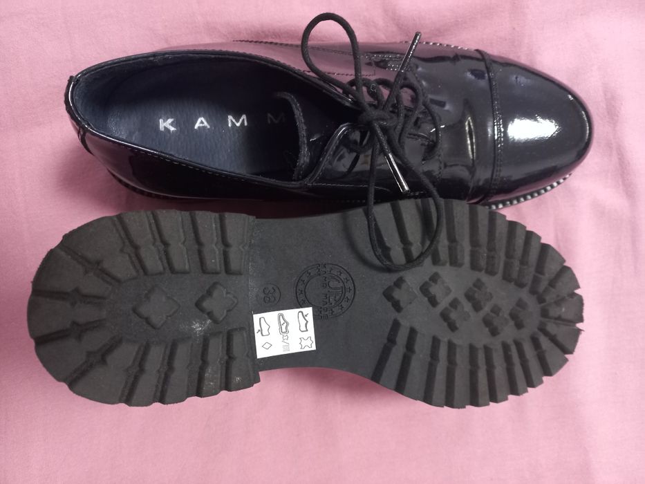 Нови италиански обувки от естествена кожа