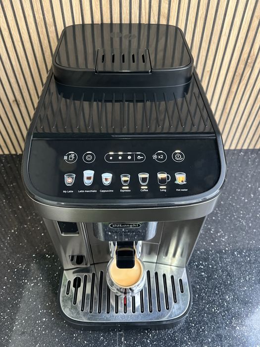 Delonghi Magnifica EVO ECAM  290.81.TB -Перфектно състояние с гаранция