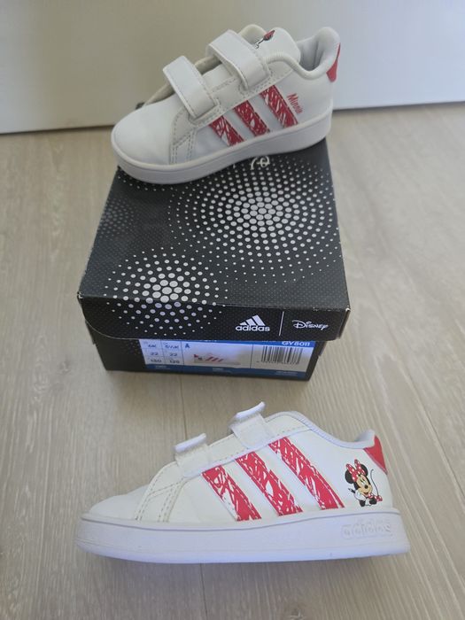Детски маратонки Adidas Disney Minnie Mouse