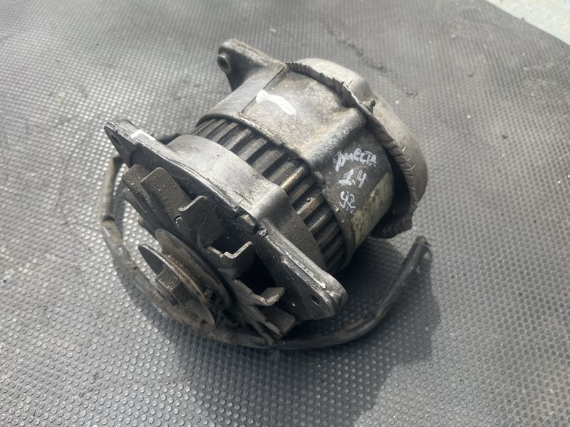 Алтернатор Ford Fiesta 1.4