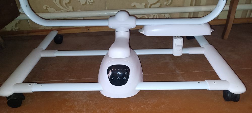 Bolalar elektroniy kravati