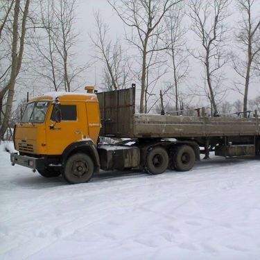 Длинномер длиномер контейнеровоз шаланда