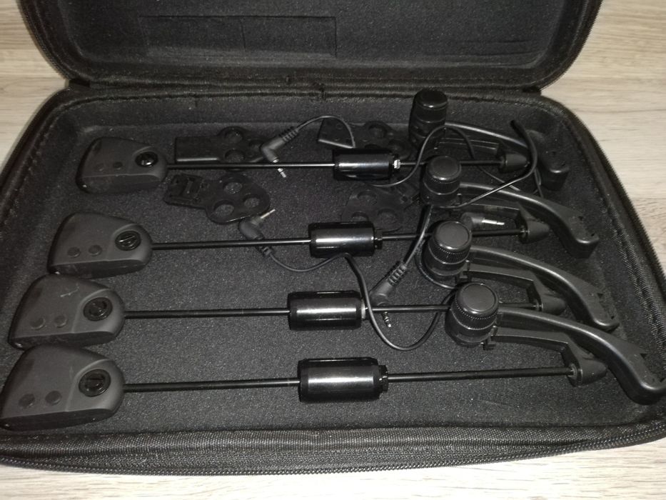 Set 4 Swingeri MKM3 multicolor led si Penar Transport BLACK EDITION