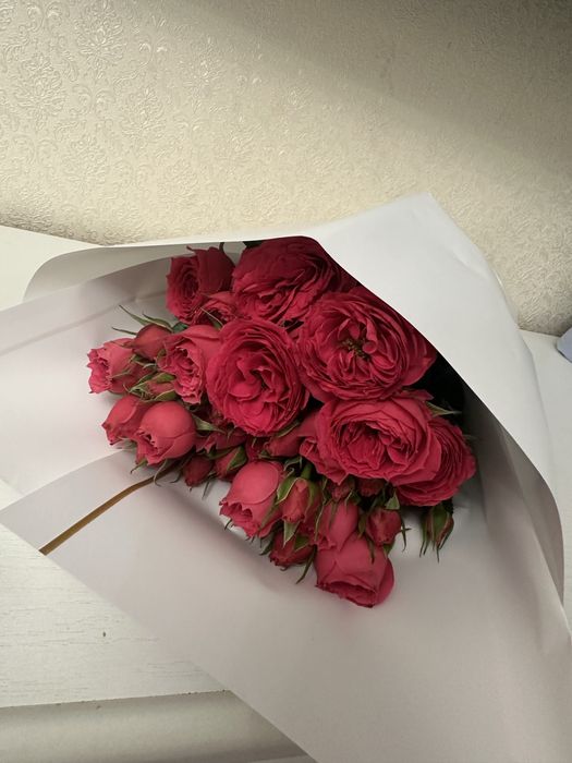 Букет цветы кустовые розы