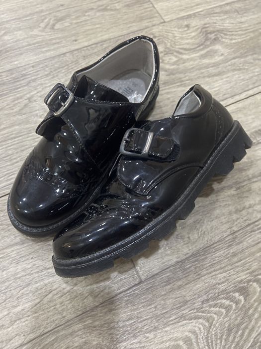 Подростковая обувь