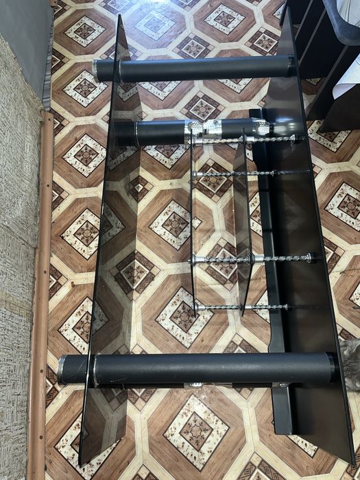 Тумбочка под телевизор Черного цвета