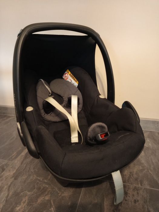 Maxi cosi столче