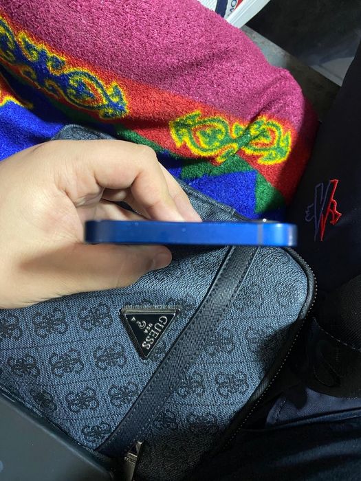 Iphone 12 Акша керек