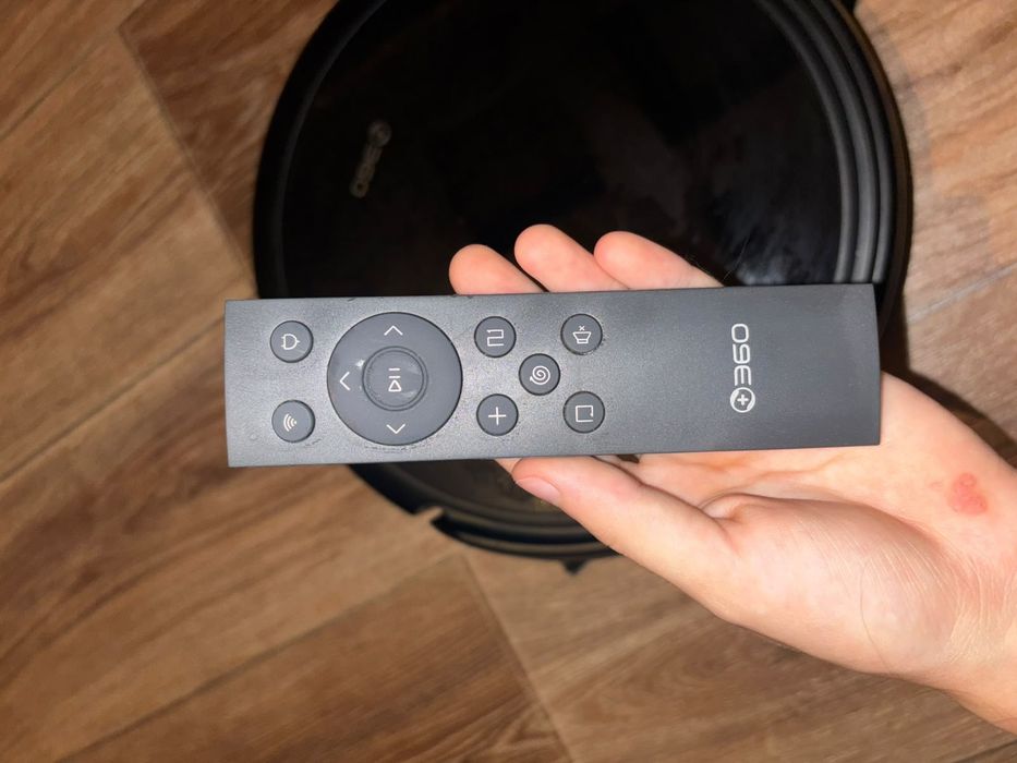 Робот пылесос Qihoo 360