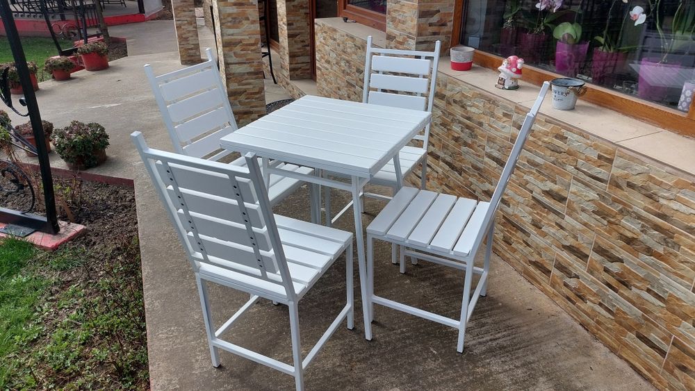 Masa cu scaune terasa
