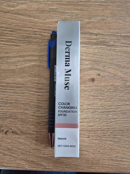 Адаптивен фондьотен color changing foundation