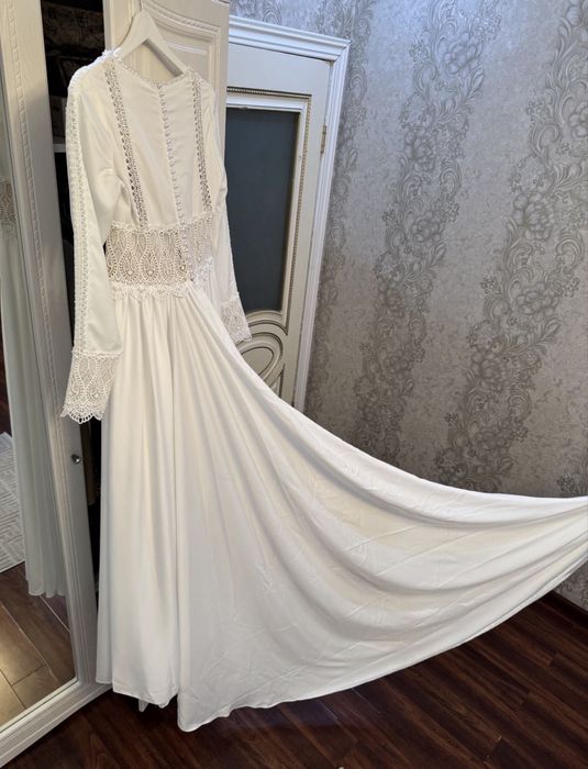 Узату платье от бренда Zlatti