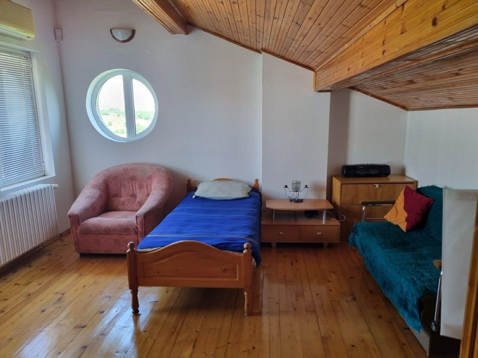 Къща, под наем, гр. Банкя