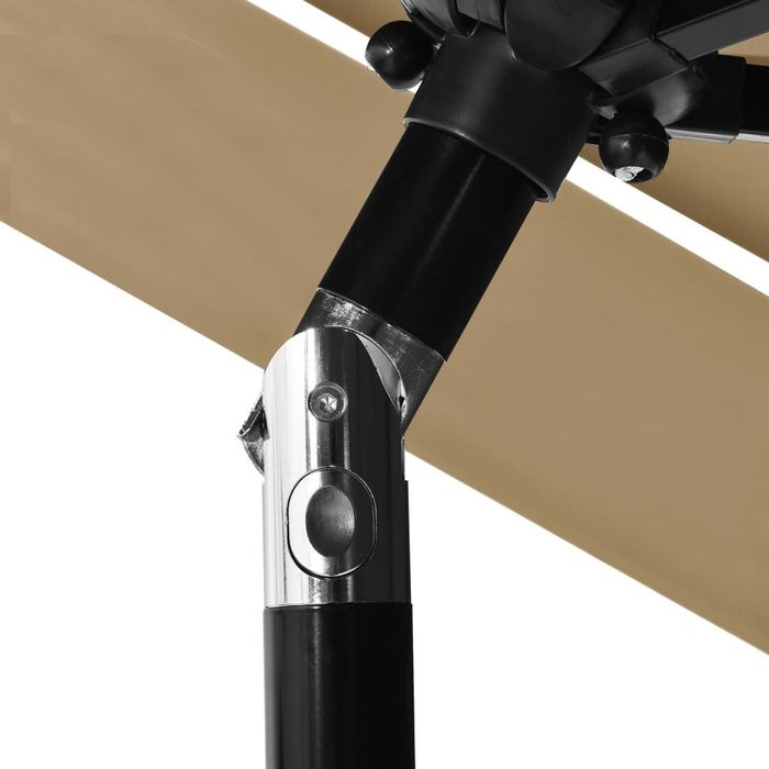 НОВО !!! Градински чадър със прибиращ се механизъм