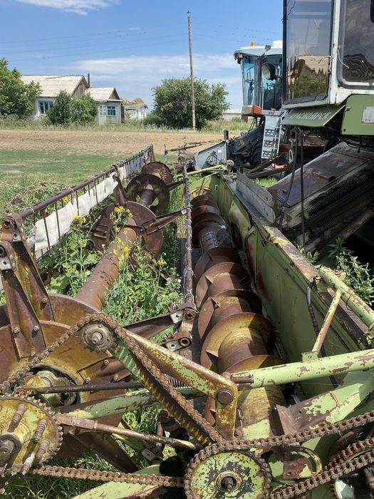 Продам камбаин енисей в рабочем состаяние