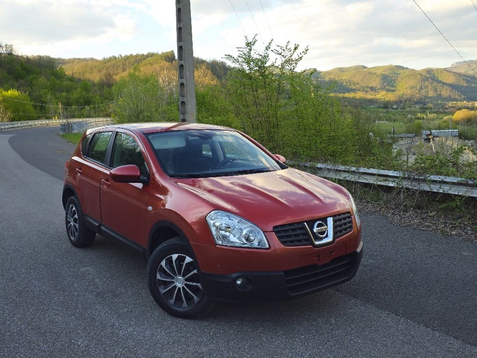 Nissan QASHQAI >Benzină/ Climă >Pilot