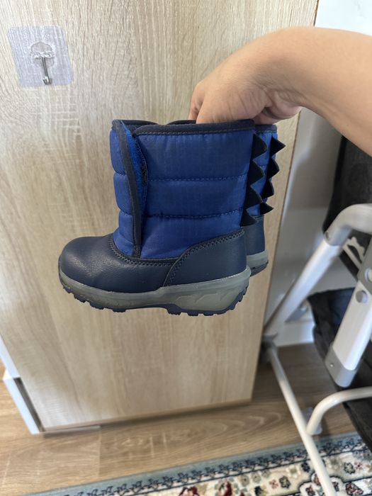 Кросовки и ботинки на мальчика