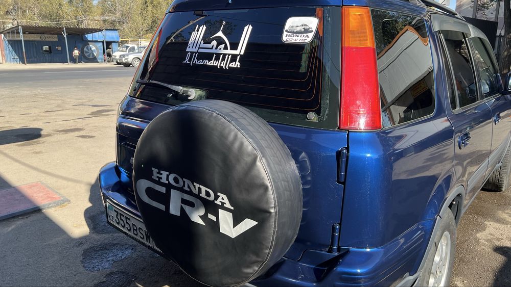 Honda CR-V верный японец ^_^