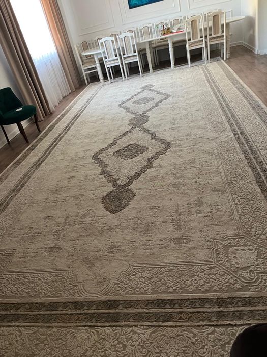 Продам ковер б/у