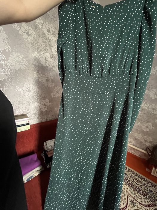 продаются платья