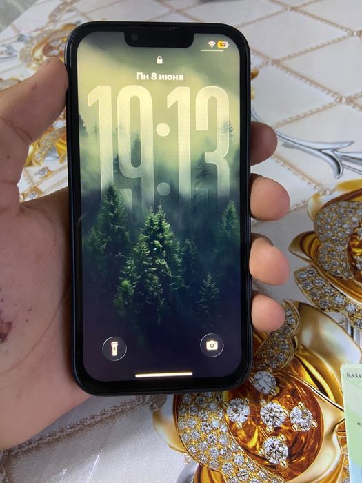 Айфон 14 аккум 88%
