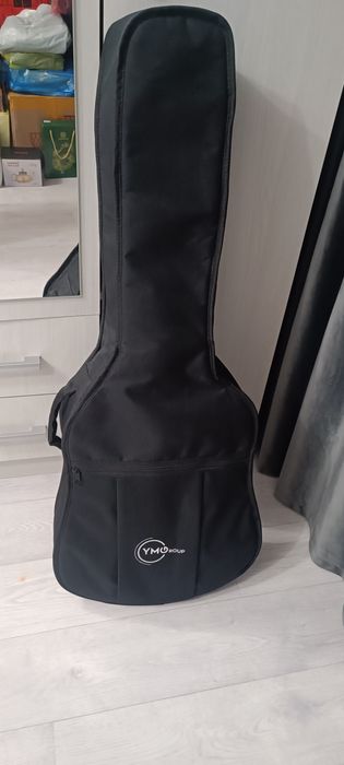 Гитара Yamaha C40 + чехол + каподастр (состояние как новая)