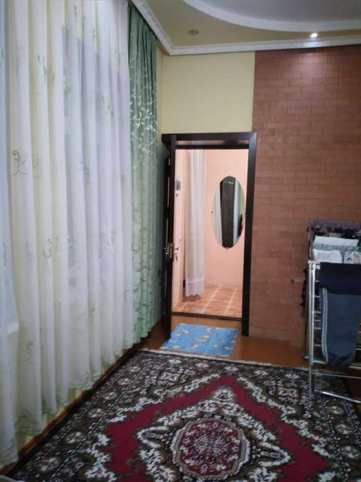 Продам дом на участке (3 сотки) в Мирзо-Улугбекском районе,Авайхон