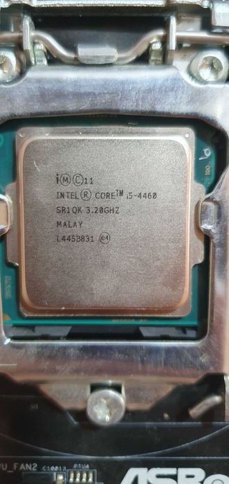 Piese Pc,8 Gb ram ddr3 crucial, CPU I5-4460 cu cooler stock,placa de baza ASRock H97 Anniversary