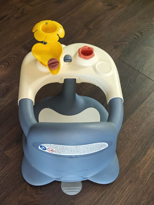 Седалка за къпане на бебе
