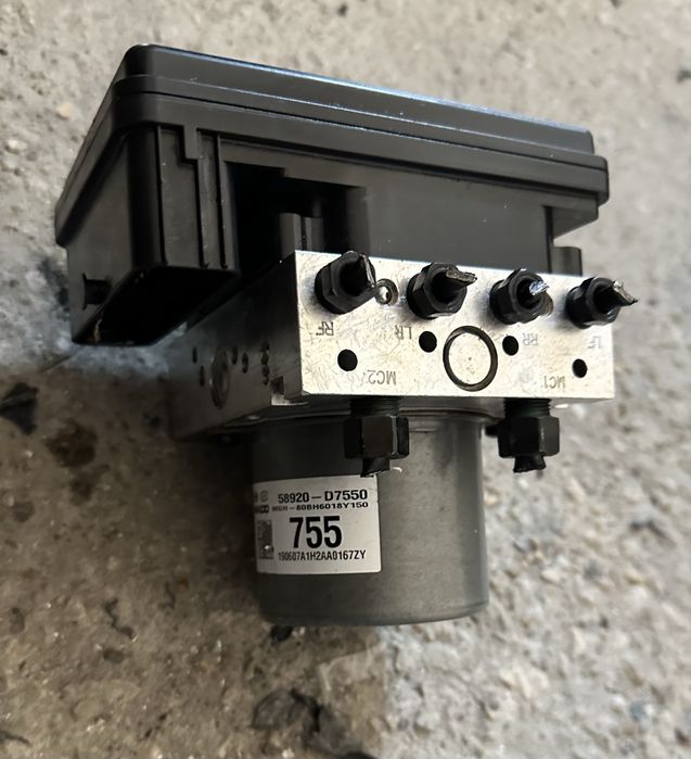 Хюндай туксон ABS помпа 2016-2020