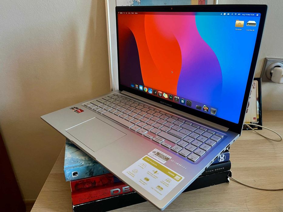 ASUS Vivobook 15, Windows 11 Pro, Office 2024 Pro+