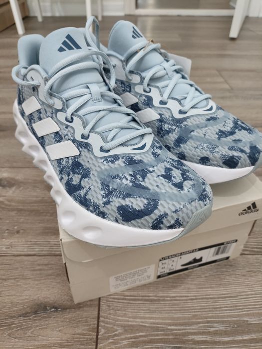 Кроссовки Adidas original