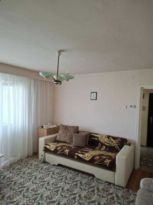 Apartament 3 camere semidecomandat DEVA - GOJDU